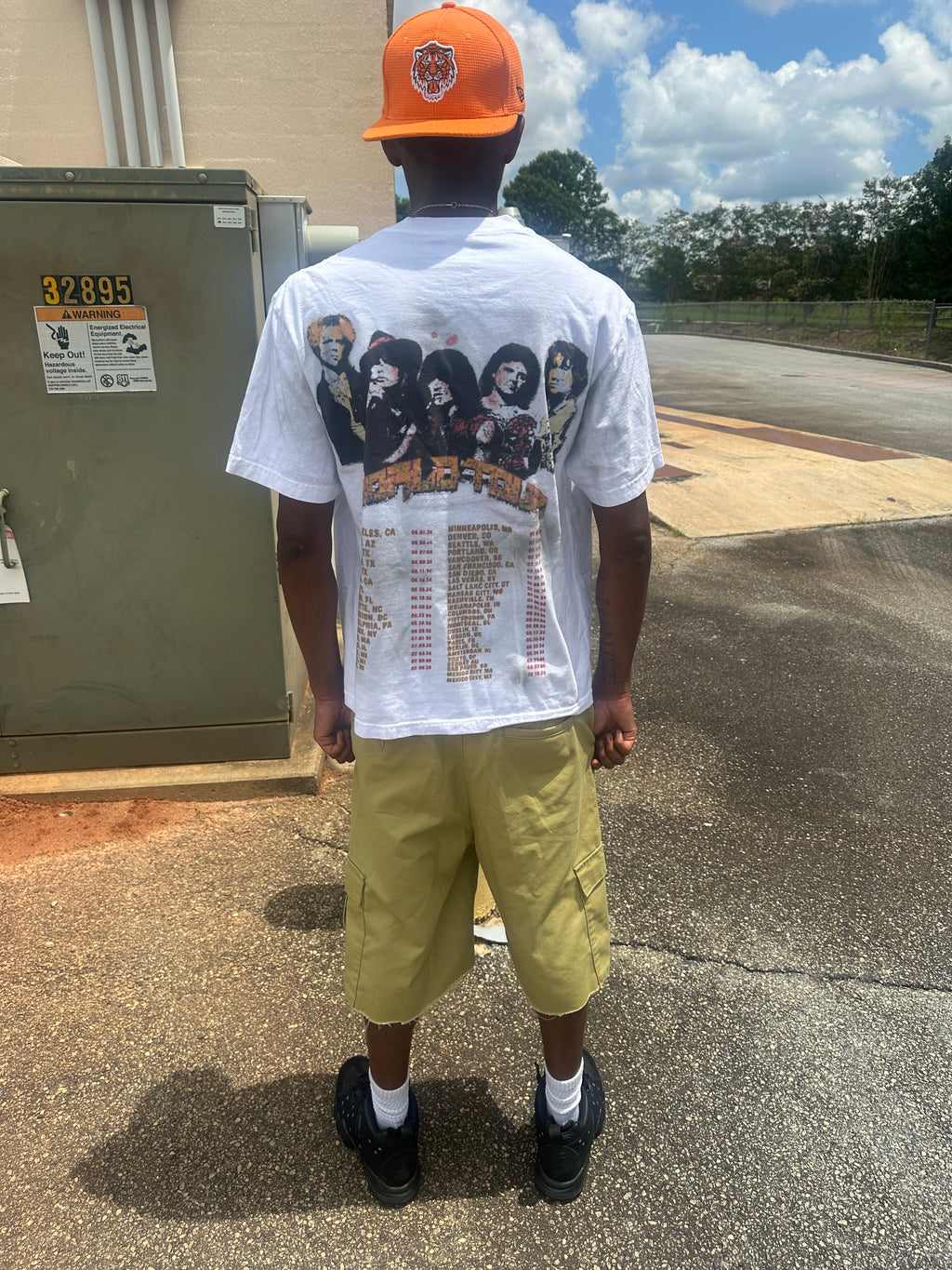 Noir rebellion shirt