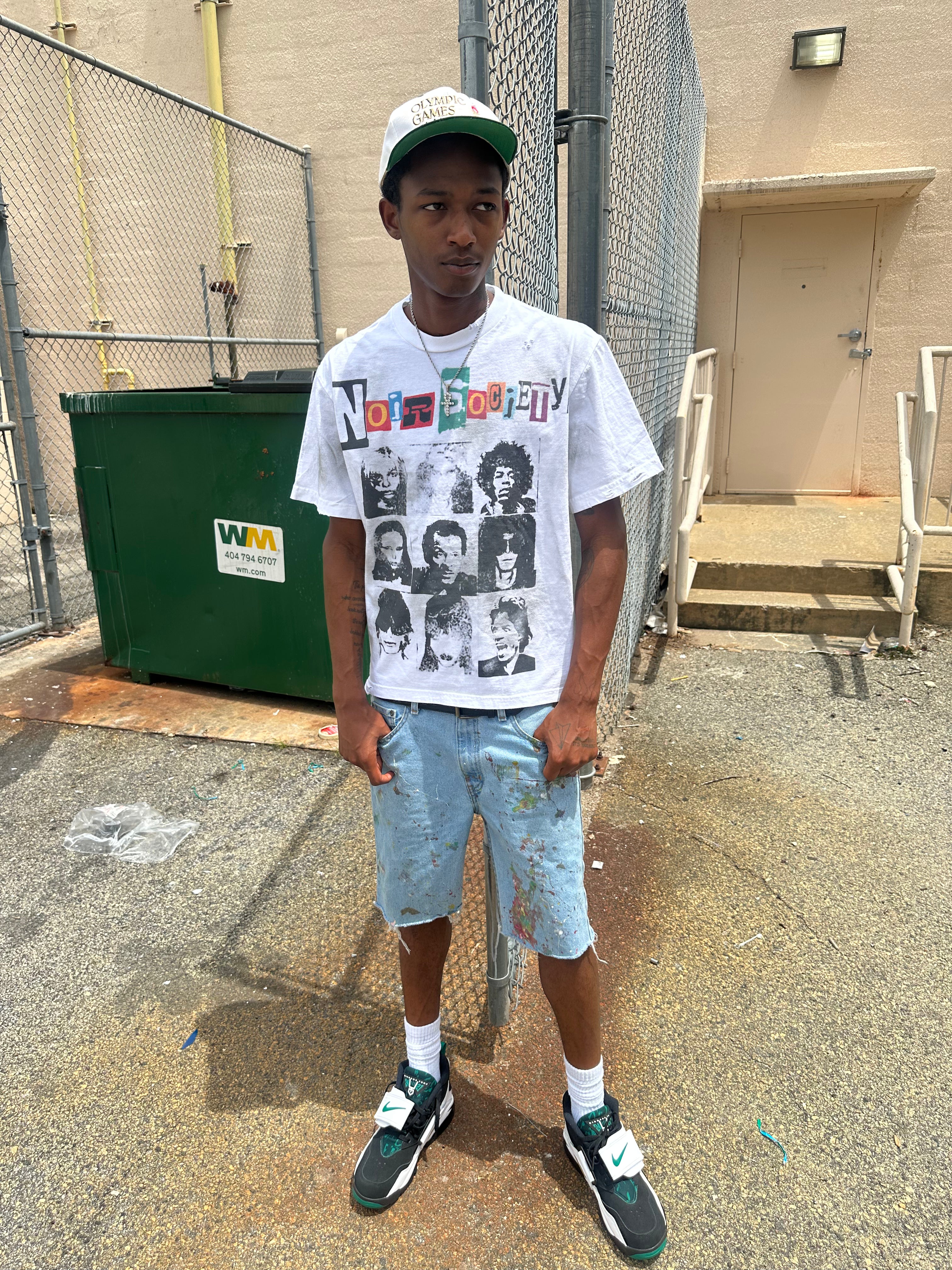 Noir icon shirt